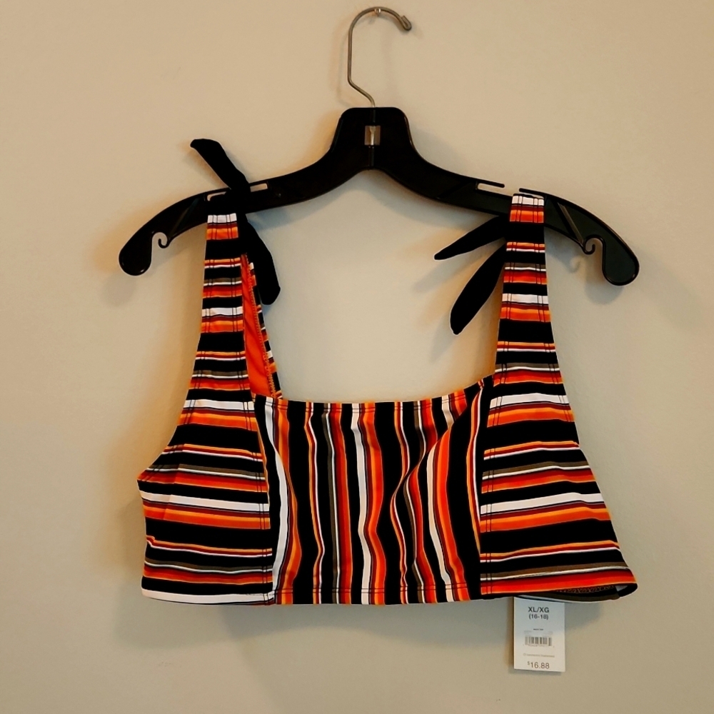 Bathing Suit Top Time and Tru XL